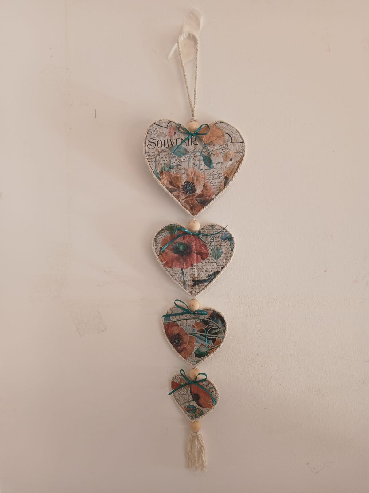 4 - Pendente Decorativo com Cúltura de Corações Florais Vintage V1